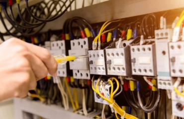 Naprawy Elektryczne